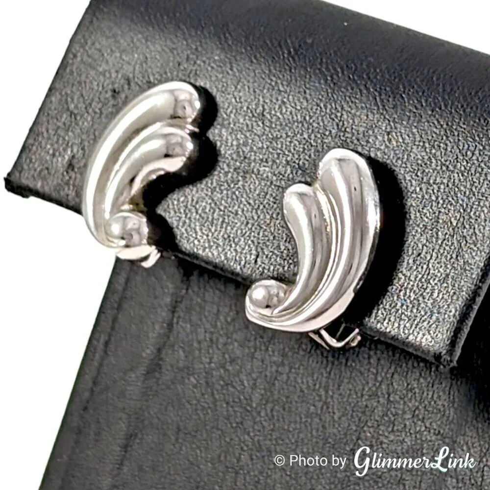 Vintage Coro 40s Swoosh Swirl Wave Silver Tone Clip On Earrings